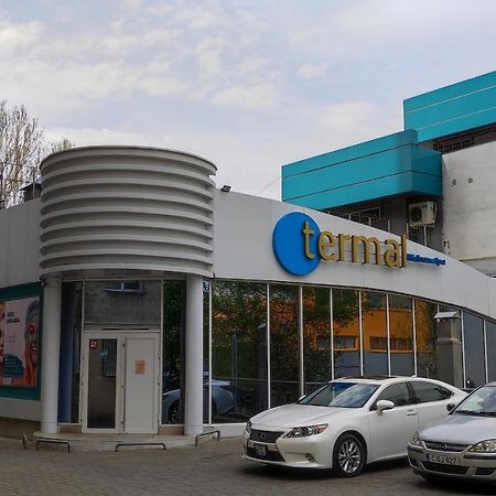 Large Apartment Near The Airport And City Center Kischinau Exterior foto