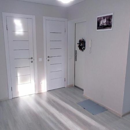 Large Apartment Near The Airport And City Center Kischinau Exterior foto